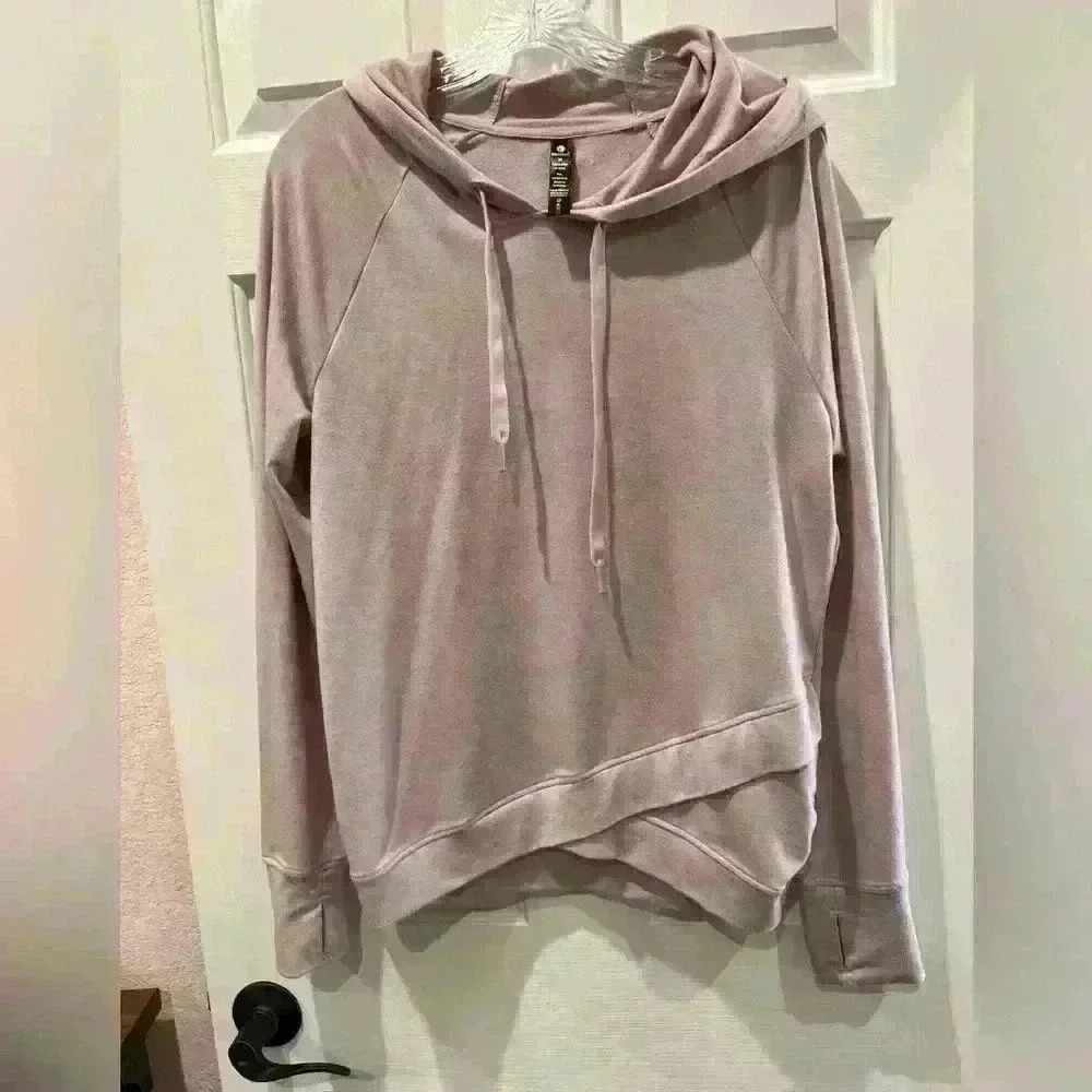 90 Degree by Reflex Hoodie. Size M - Picture 3 of 8